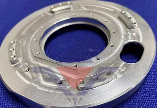 Σχηματισμός του μέλλοντος: LJZ CNC και Τάσεις στη μηχανή